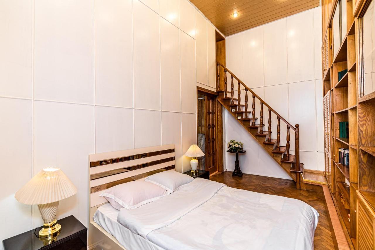 Rustaveli Central Aparthotel Tbilissi Extérieur photo